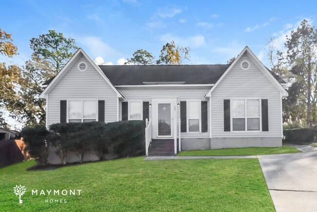 Building Photo - 505 Castlerock Ct