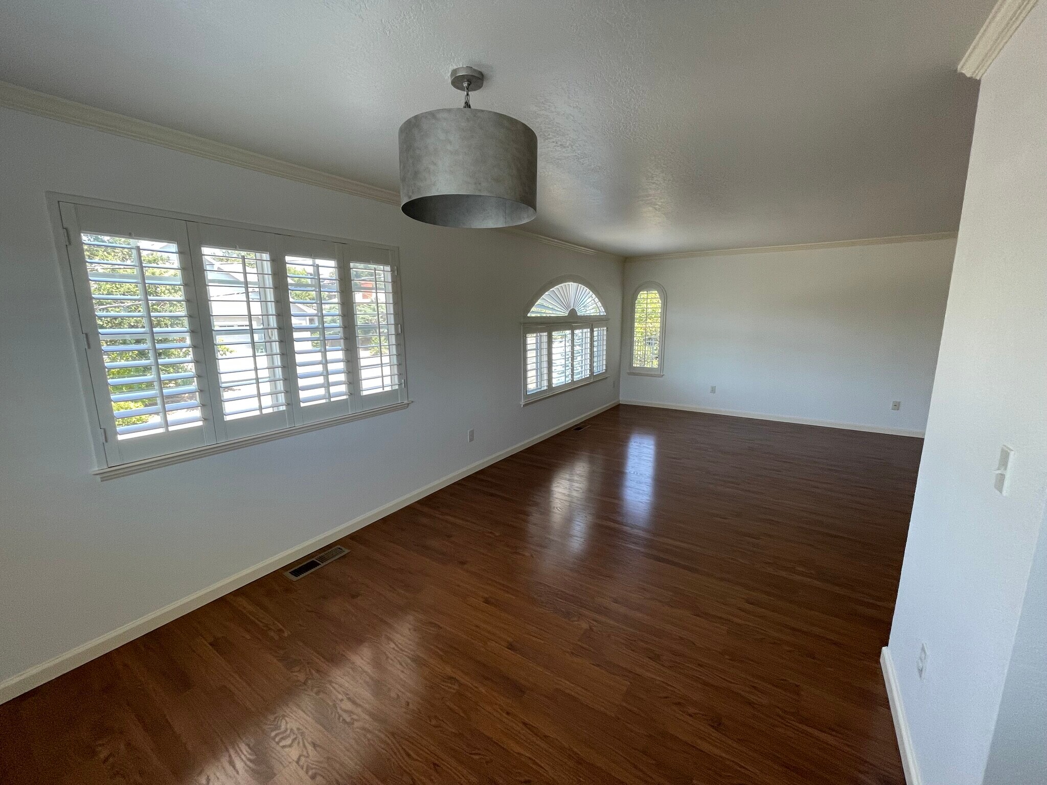 Building Photo - 108 Powell Avenue