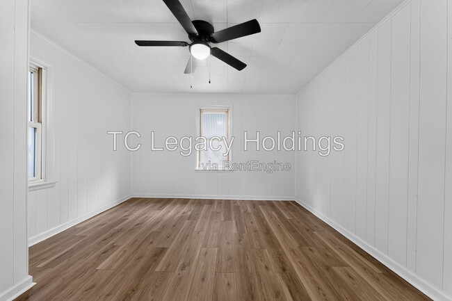 Building Photo - 1610 N 18th St