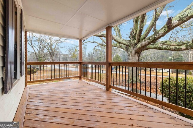 Building Photo - 2141 Fairburn Rd SW