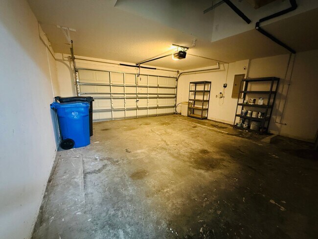 Building Photo - 5534 Turtle Crossing Loop