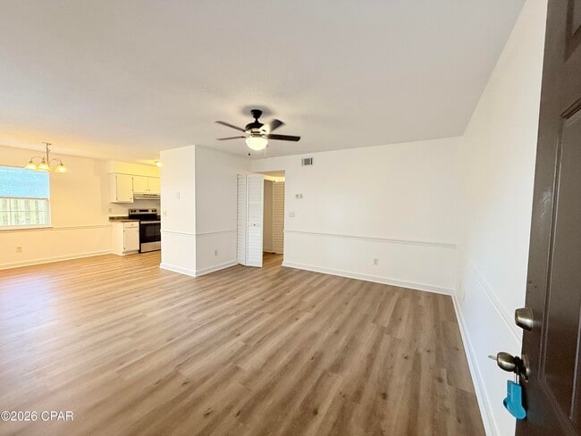 Building Photo - 130 Beulah Ave