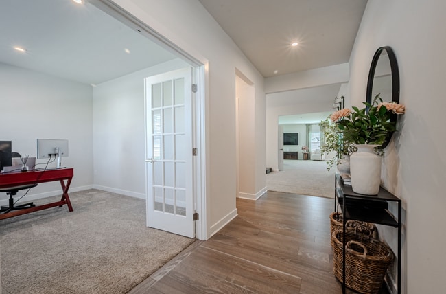 Building Photo - 1018 Applecross Dr