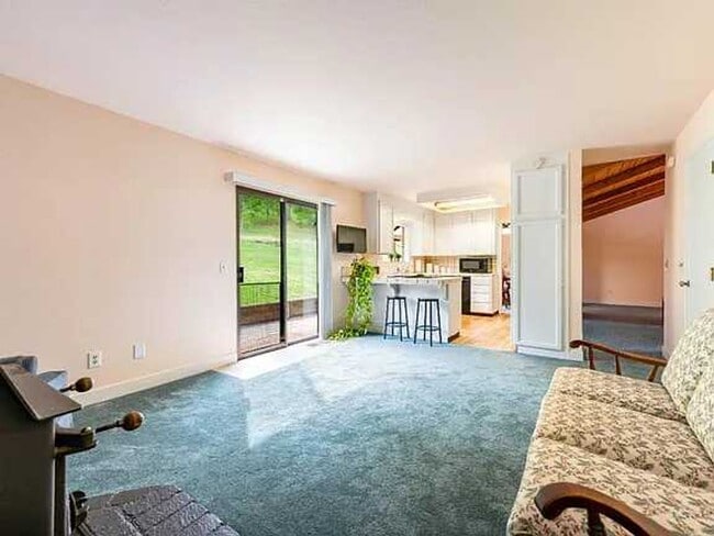 Building Photo - 3 bedroom, 2 bath home in Lake Wildwood, Penn Valley, CA 95946