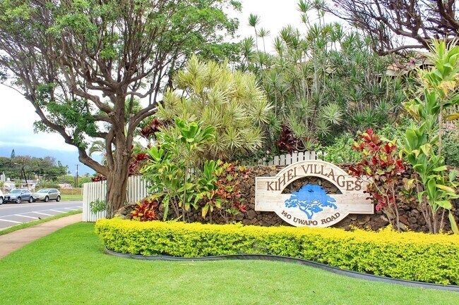 Building Photo - Kihei Villages Upper-Level Front Row Ocean...