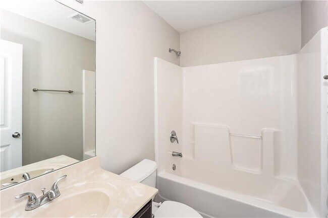 Building Photo - 6555 Woodwell Dr
