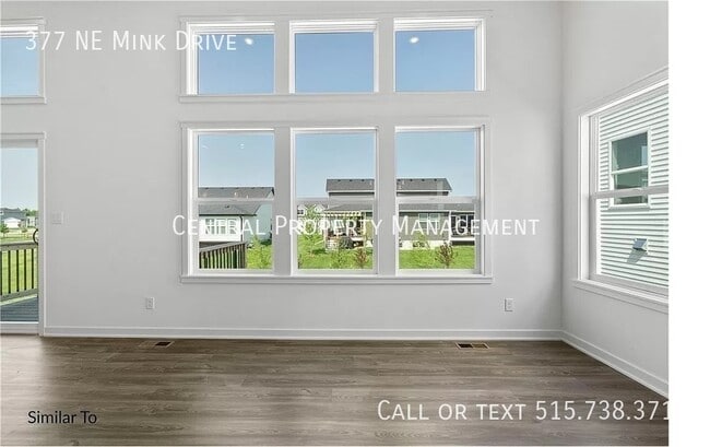 Building Photo - 377 NE Mink Dr