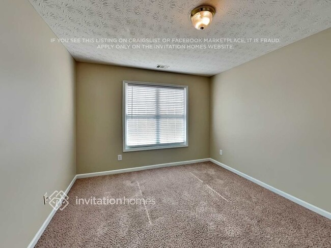 Building Photo - 1424 Fairbrooke Ct