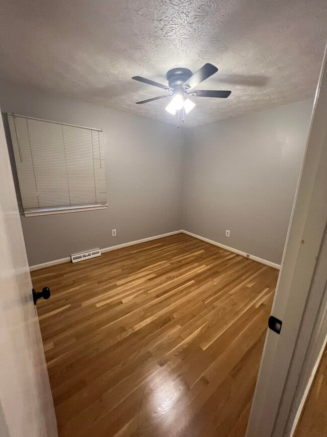 Building Photo - 4019 Winnepeg Way