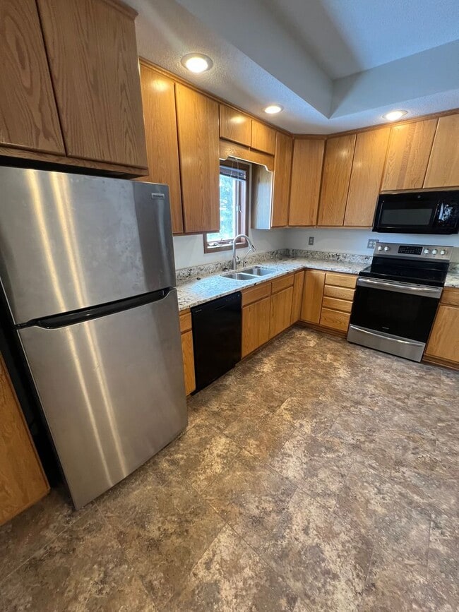 Building Photo - 2397 N Roosevelt St