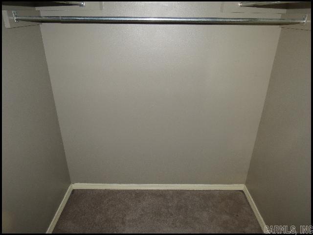 Building Photo - 504 Shadow Ridge Dr