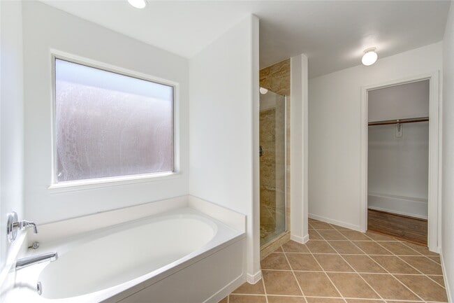 Building Photo - 24626 Cornell Park Ln