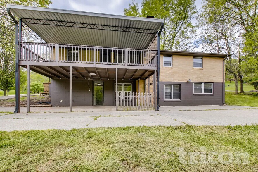 Building Photo - 217 Shevel Dr