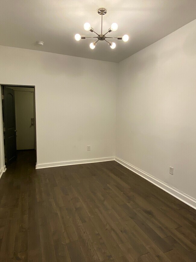 Dining Room - 808 N Union St