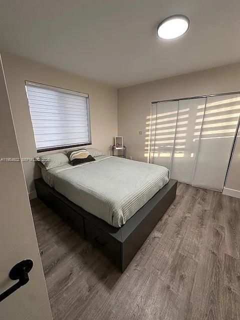 Building Photo - 394 Tamiami Canal Rd