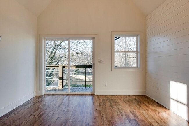 Building Photo - New Construction Modern Luxury in Nashville
