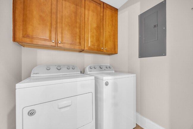Building Photo - 1313 Villa Marbella Ct