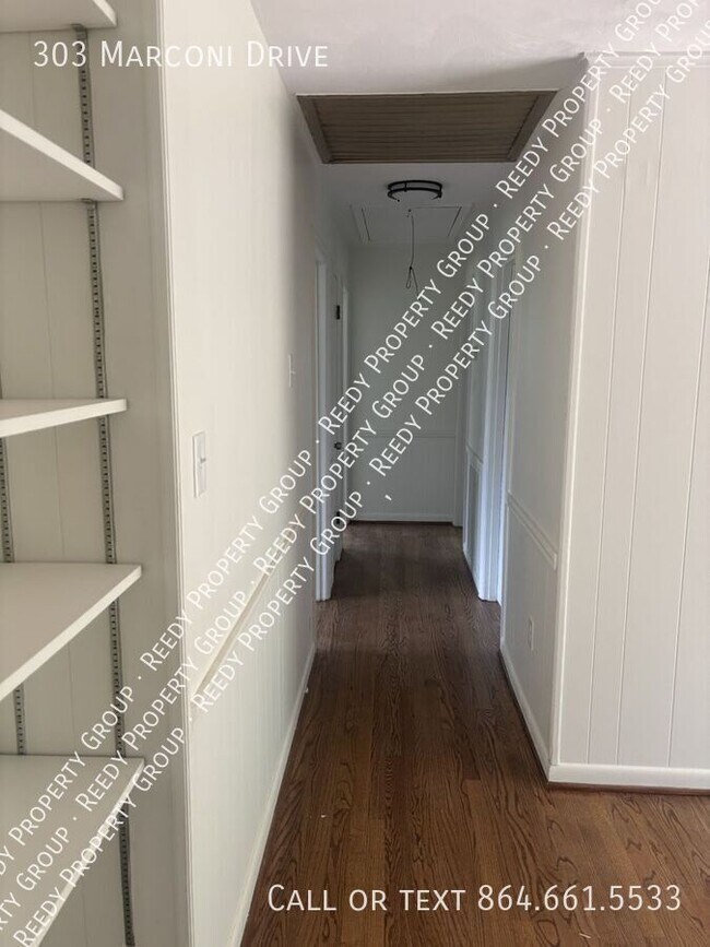 Building Photo - 303 Marconi Dr