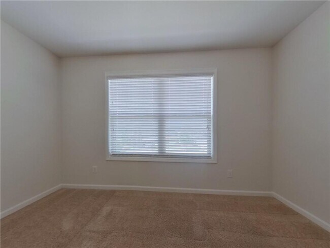 Building Photo - 4015 Evelyn View Ct