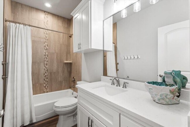 Building Photo - 110 Keamuku Ct