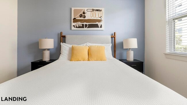 Building Photo - 11900 Marquina Blvd