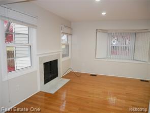 Building Photo - 5082 Buckingham Pl Dr