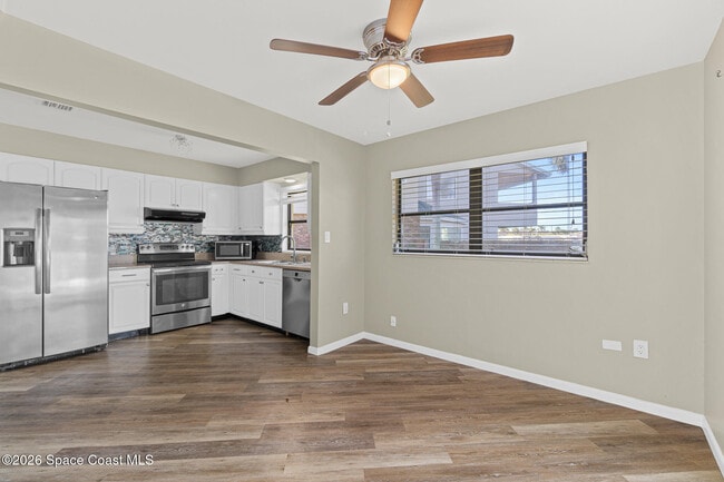 Building Photo - 401 Milford Point Dr