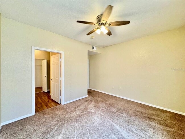Building Photo - 10440 White Lake Ct