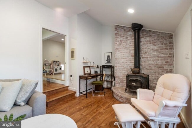 Building Photo - 1801 N Hills Ave