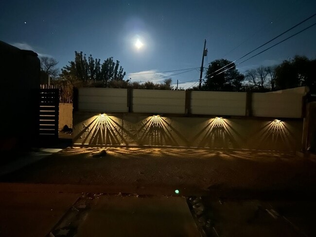 Building Photo - 2038 Kiva Rd