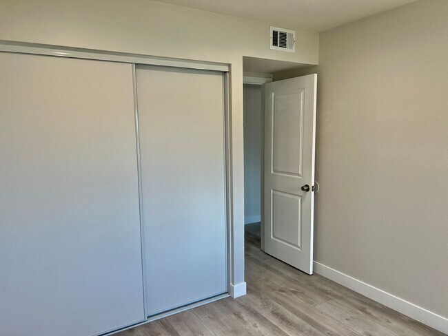 Building Photo - Nicely Remodeled 2 Story Home