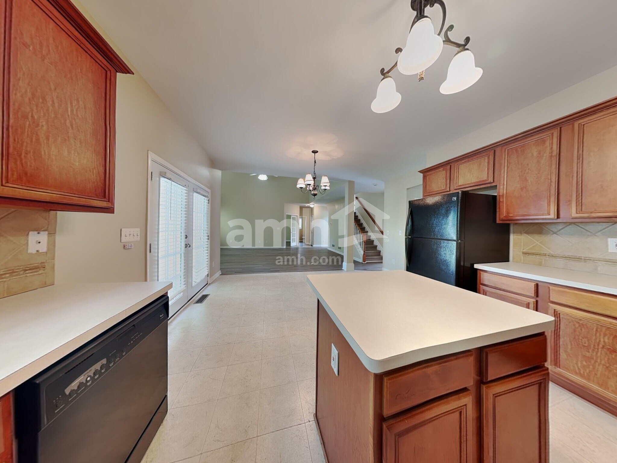 Building Photo - 1387 Belfaire Lake Trl