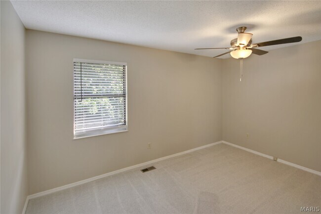 Building Photo - 1392 Justerini Dr
