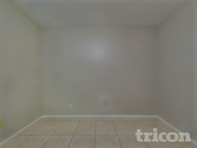 Building Photo - 7455 E McLellan Rd