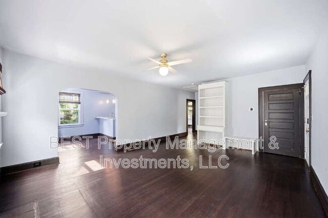 Building Photo - 2208 Wilmore Dr