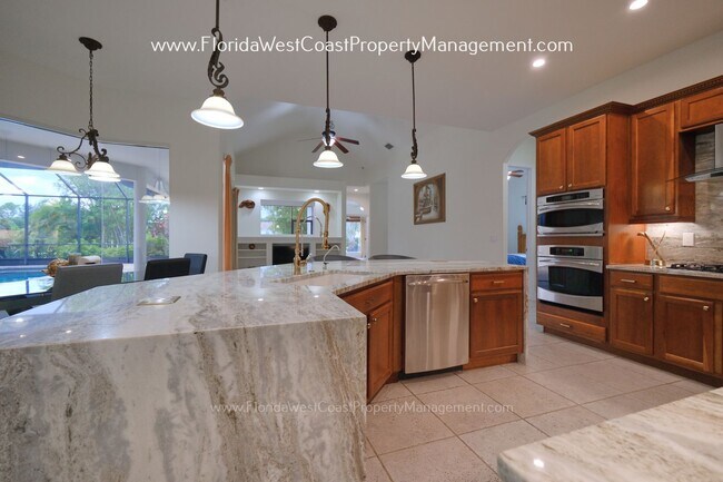 Building Photo - 12810 Daisy Pl