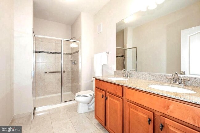 Building Photo - 43144 Sunderland Terrace