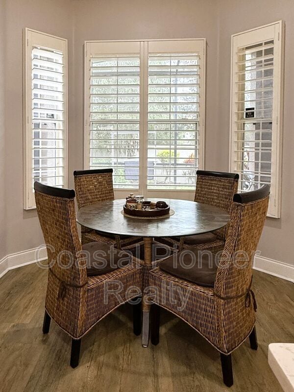 Building Photo - 14620 Chatsworth Manor Cir