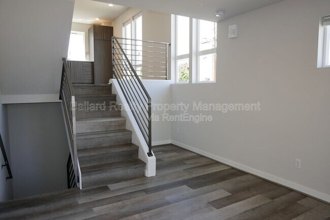 Building Photo - 6251 8th Ave NW