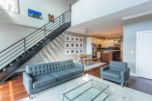 Building Photo - 1845 S State St