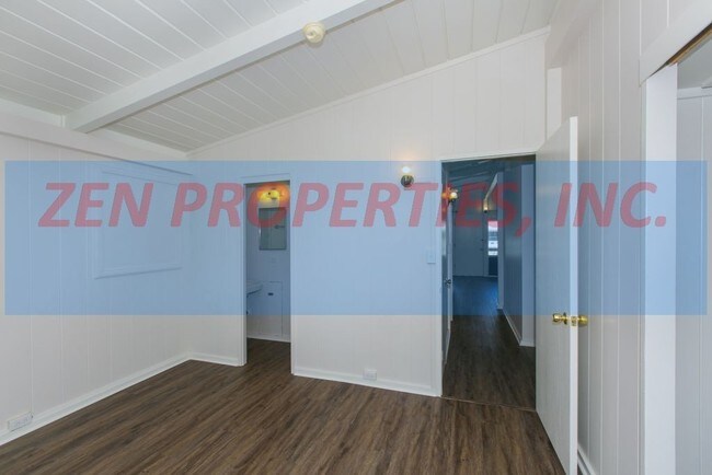 Building Photo - 7265 Nohili St