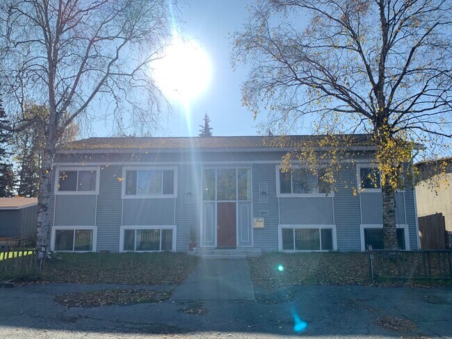 Primary Photo - 2312 Roosevelt Dr