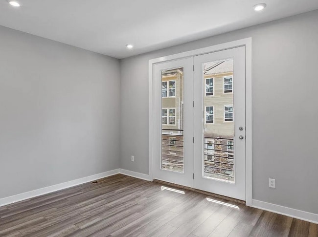 Building Photo - 7233 Otley Dr