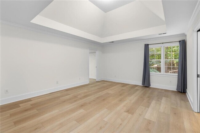 Building Photo - 5941 Wilbanks Dr