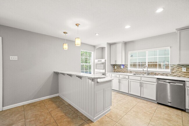 Building Photo - Four Bedroom Rental in Bridgewood!