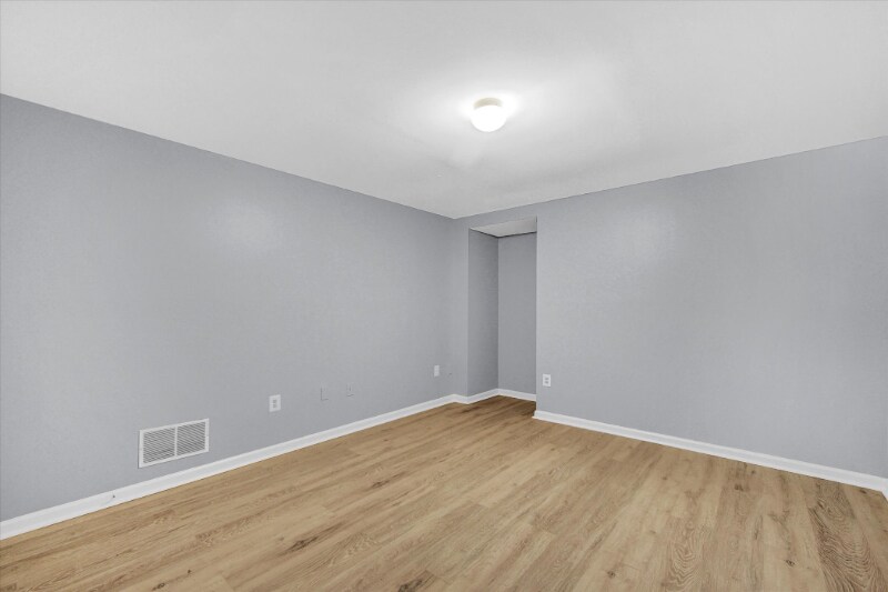 Building Photo - 27 Preakness Ct
