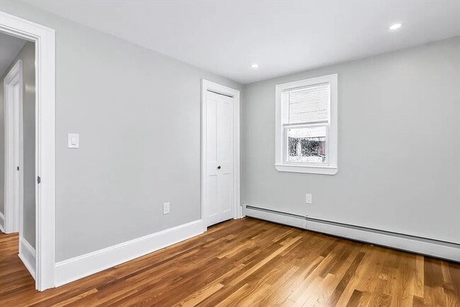 Building Photo - Beautifully Renovated 3-Bedroom Home in Woburn – $3,650.00/mo