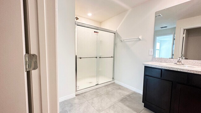 Building Photo - 2926 Rock Sound St