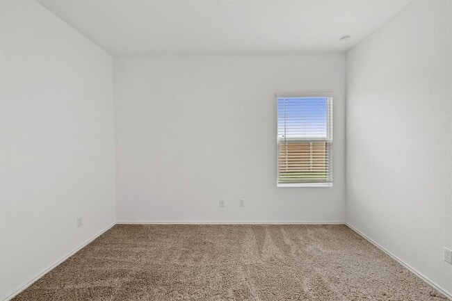 Building Photo - 504 Blanco Vista