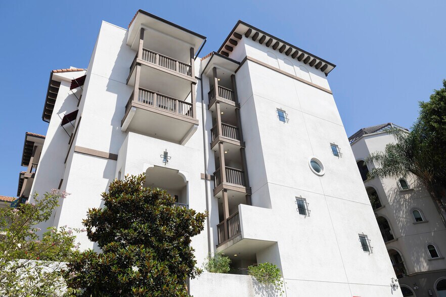 Building Photo - Bonnie Brae Apartments